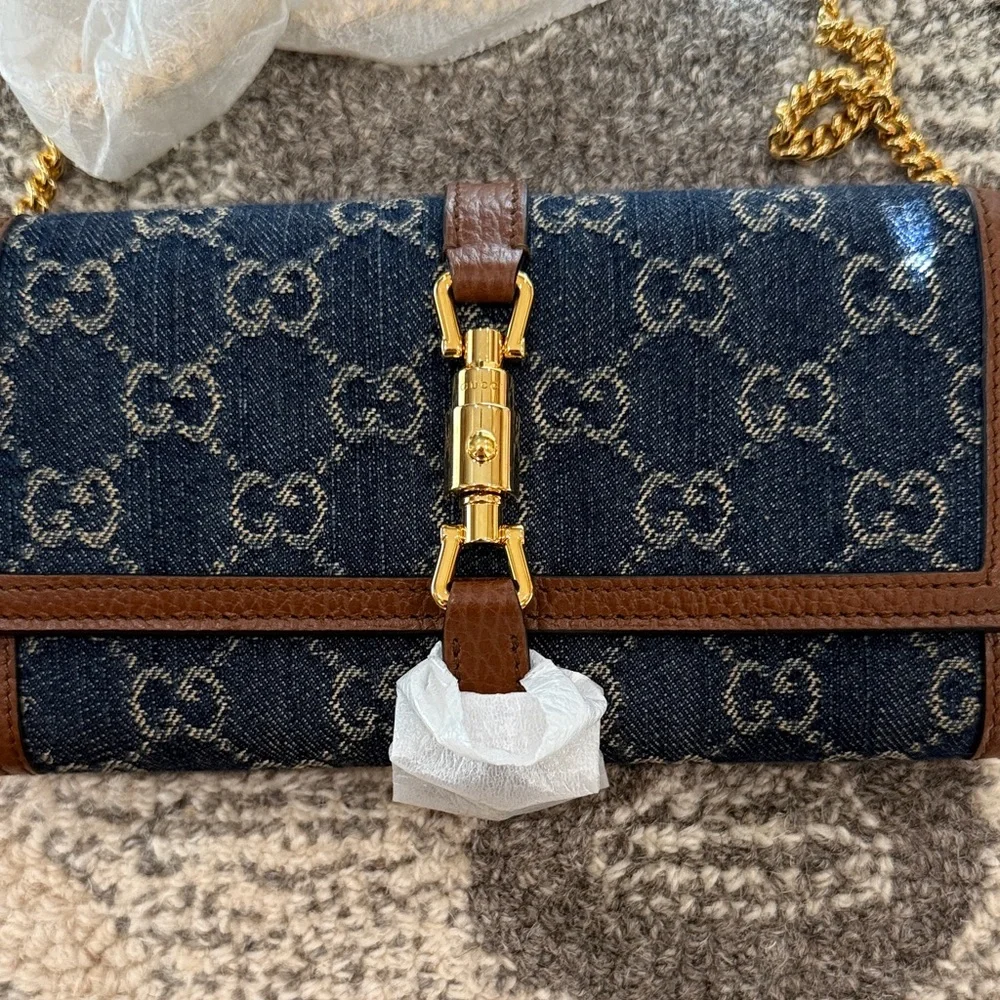 GUCCI JEAN WALLET CROSE BODY - Picture 2 of 8